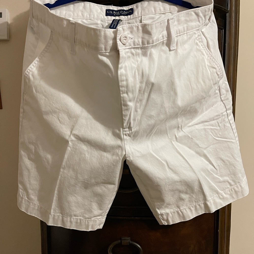 US Polo Assn. Men’s White Zip Shorts Size W38